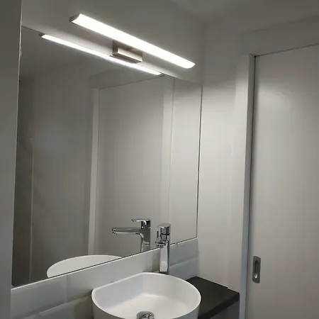 Hovirag Apartman Apartment Balatonalmadi
